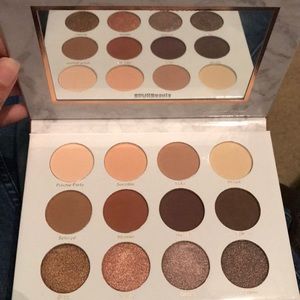 Pur Soiree Diaries eyeshadow palette